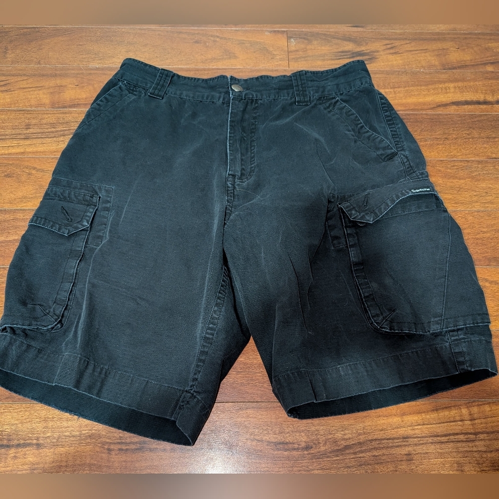 Men's Black Gotcha Size 34 Waist Shorts